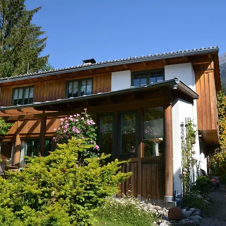 Petra Maria Soelle - Sehr Privat Tatil Evi Presseggersee